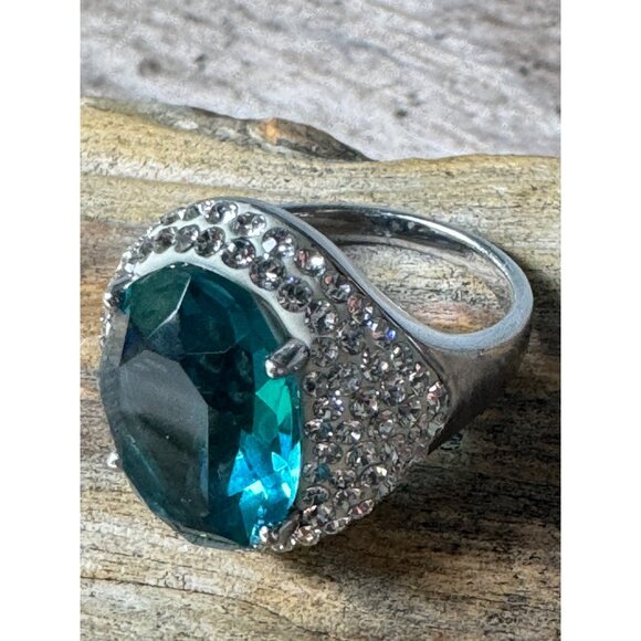Sterling Silver .925 Ring With Faux Teal Blue Clear Crystals 10.88g - Picture 7 of 7